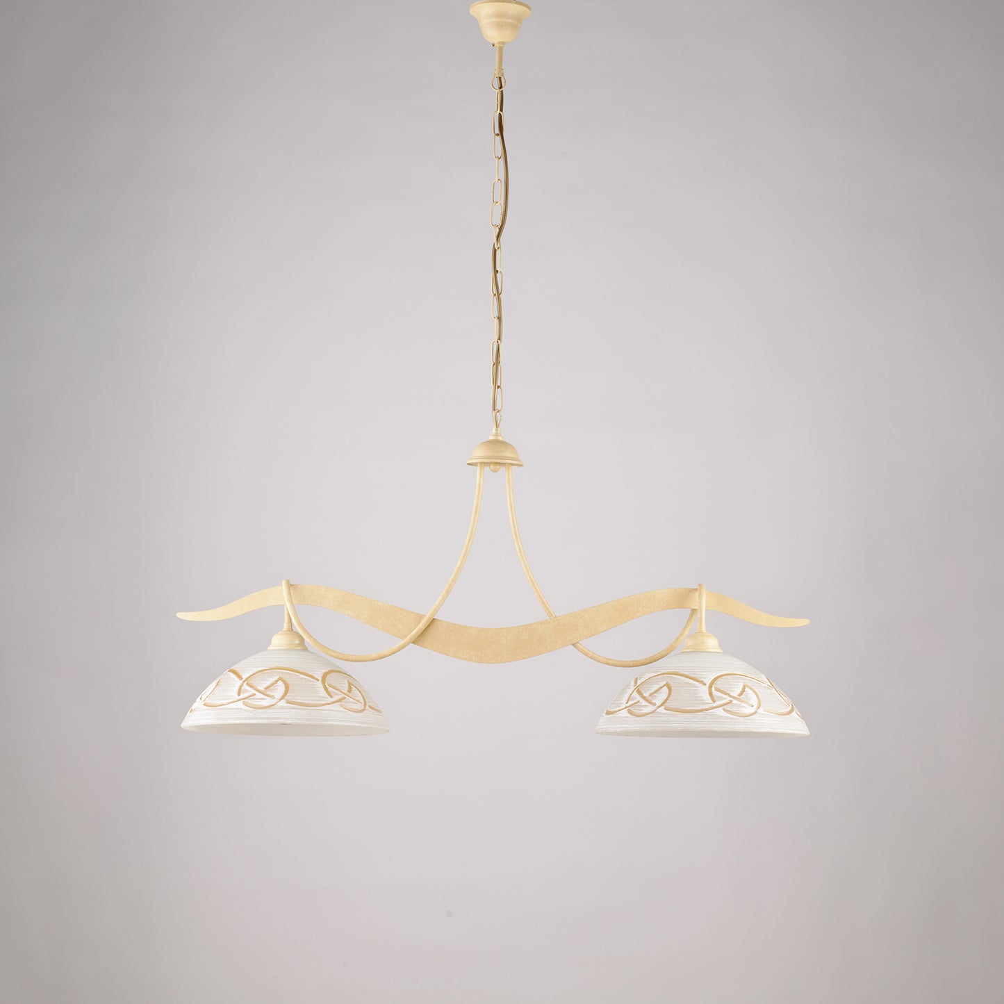 Lampadario avorio decapè, vetro bianco ambra, 2 luci, L.89x30 cm