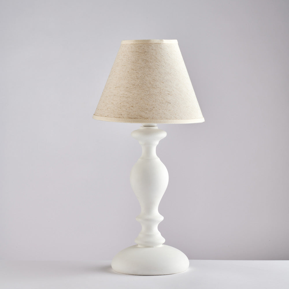 Lumetto in legno bianco shabby 1 luce con paralume dm.20 H.40 - Ø20