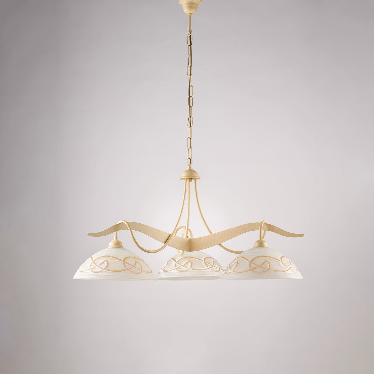 Lampadario avorio decapè, vetro bianco ambra, 3 luci, Ø89, H.46-106 cm