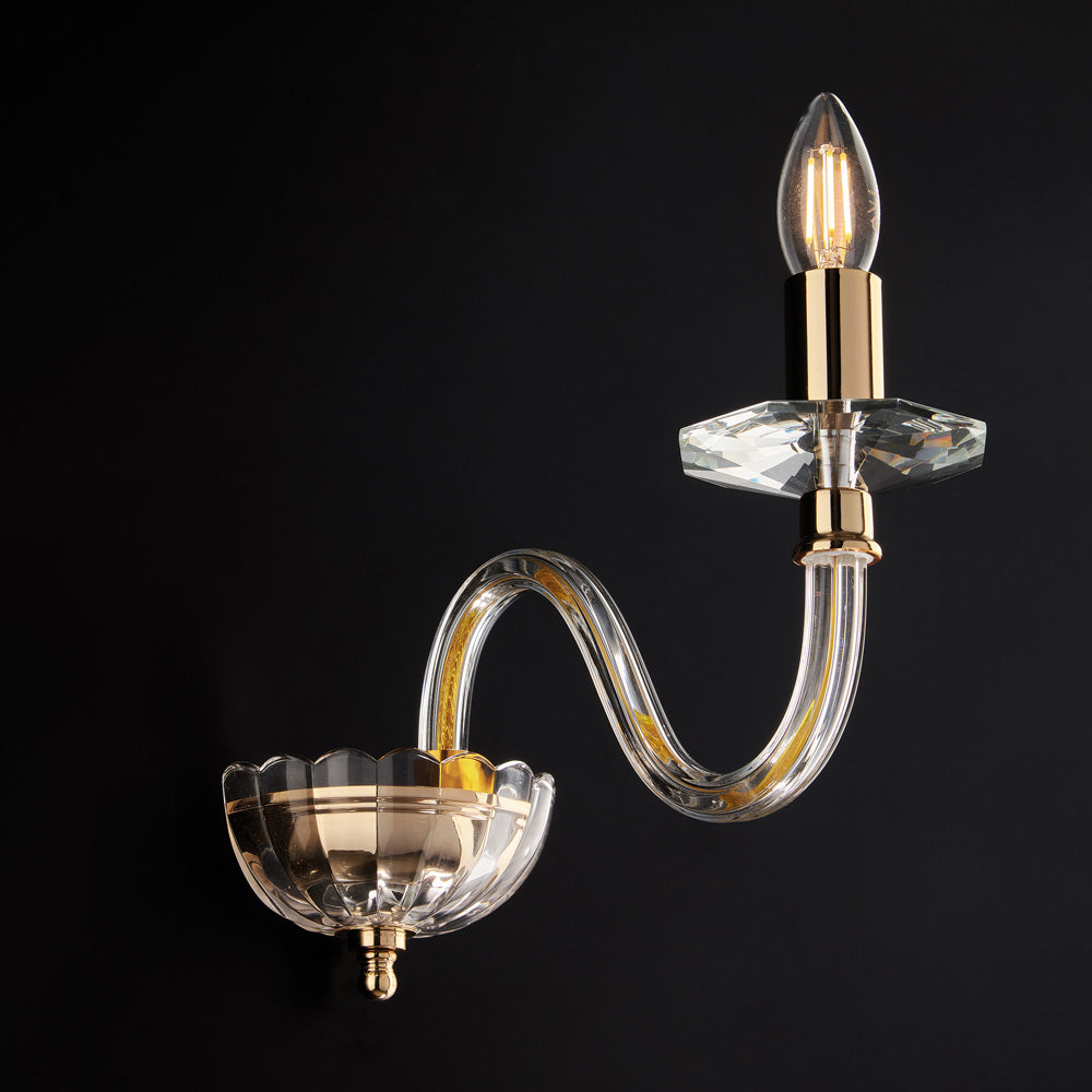 Applique en fer doré avec verre transparent 1 lumière H.22 - L.13 - D.30