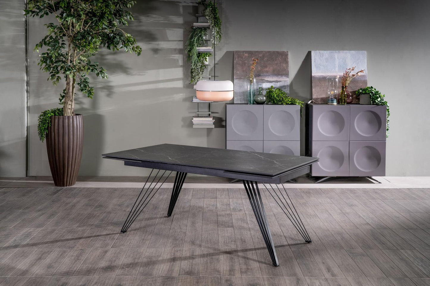Table extensible noir mat avec pieds en V, 90x160-240x76 cm