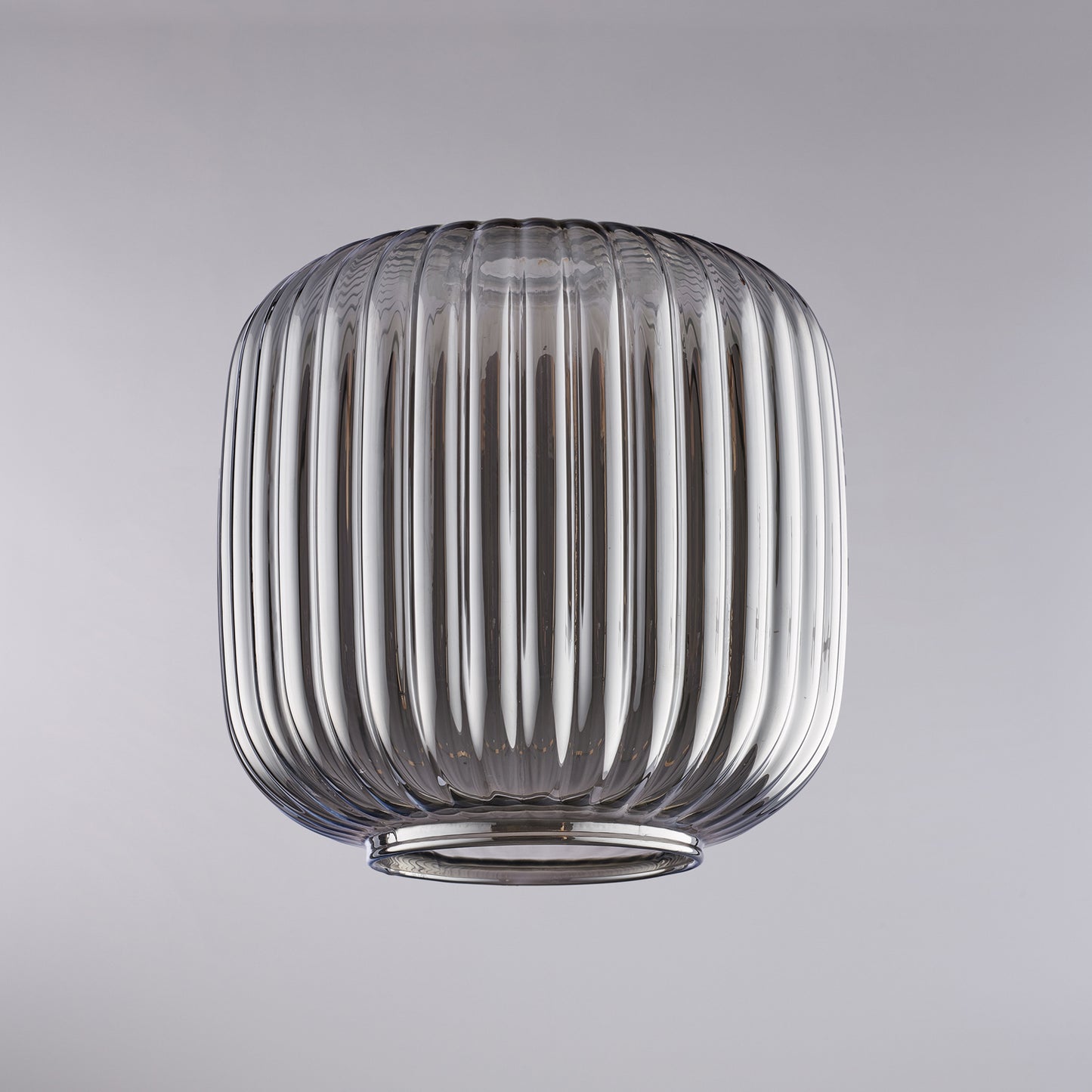Diffuseur en verre soufflé miroir gris à décor rayé en relief H.20 - Ø20