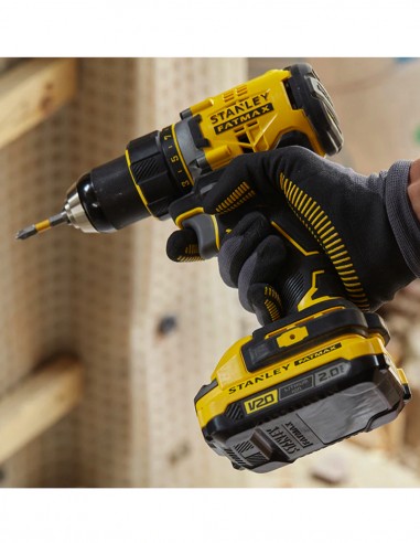 Perceuse-visseuse STANLEY FatMax SFMCD720D2K (2 x 2,0 Ah + chargeur de batterie + mallette)