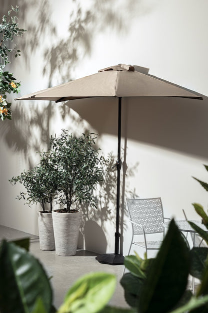 Parapluie Mezzaluna 2.7 Gris Tourterelle - Structure en Acier Enduit de Poudre, Auvent en Polyester 160g/m2