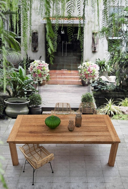 Table de jardin en bois de teck recyclé 240x100 cm