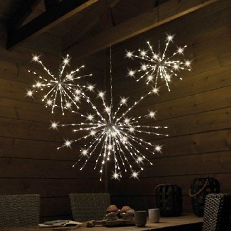 Lampadaire Polestar 160L D70 - Design moderne et dimensions compactes 160x70 cm