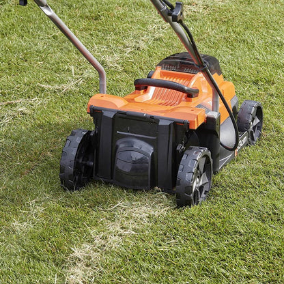 Black&amp;Decker BCMW33184L2-QW tondeuse à gazon sans fil double batterie 18V 4,0 Ah