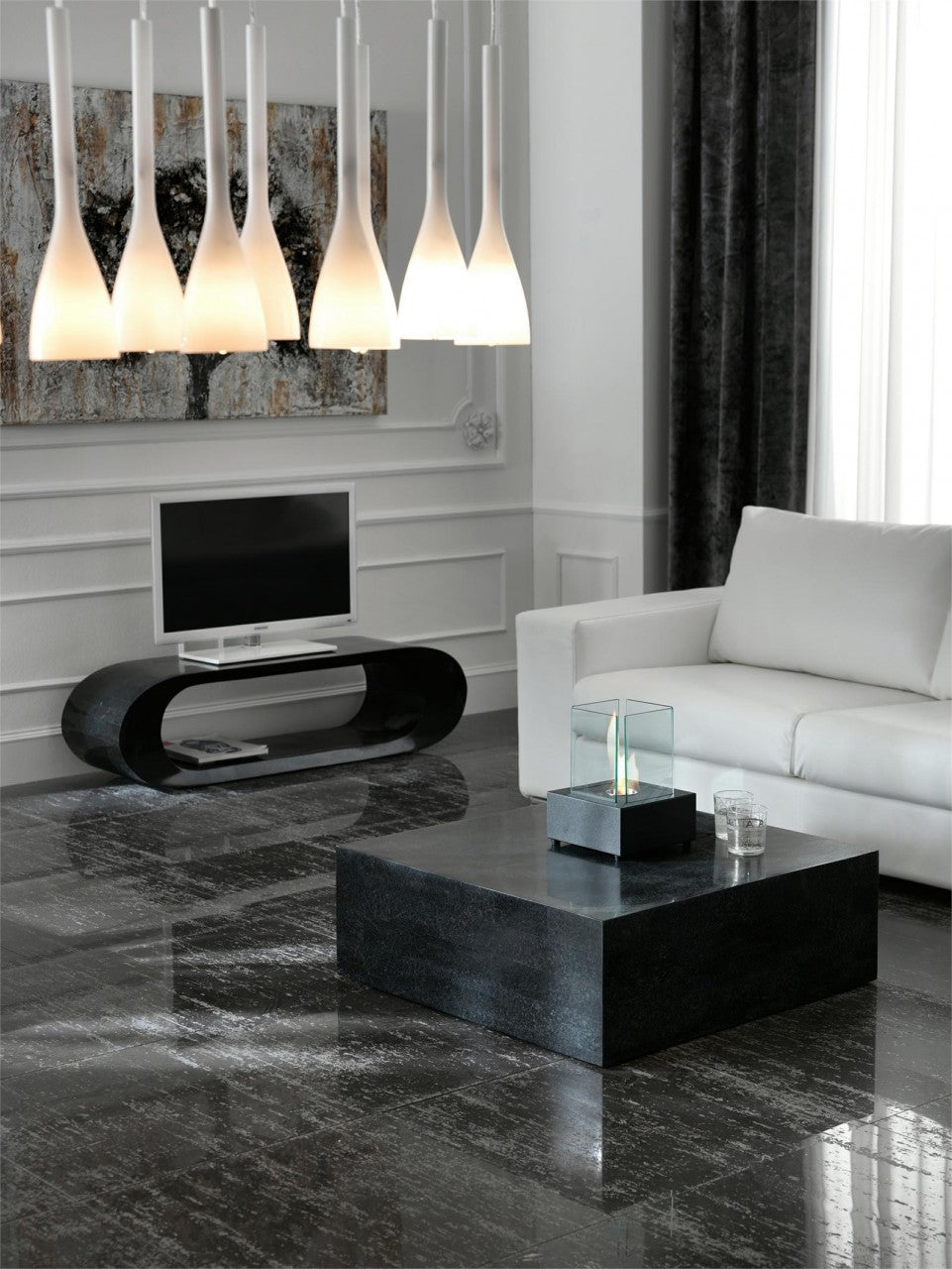 Table basse moderne en pierre noire 80 x 80 xh 28 cm