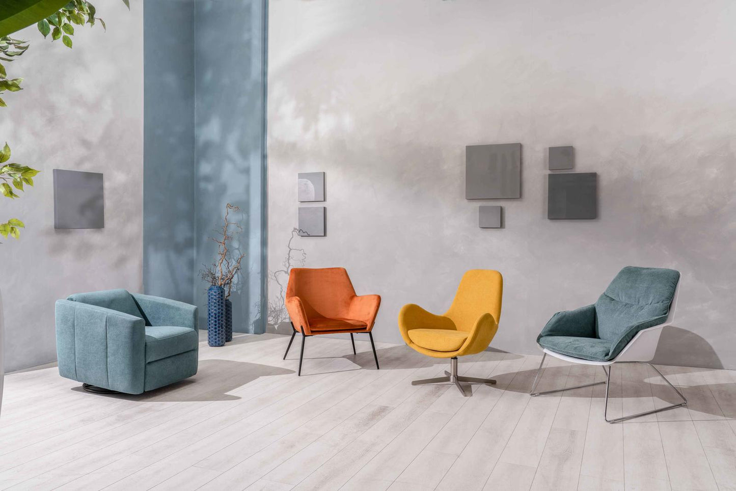 Fauteuil en polypropylène aigue-marine 85 cm x 74 cm H. 86 cm