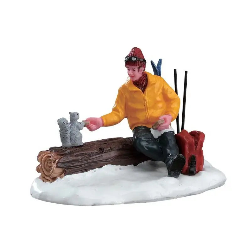 Lemax  “Have A Bite” – Personaggio Vail Village 5,7 x 8,5 x 4,5 cm