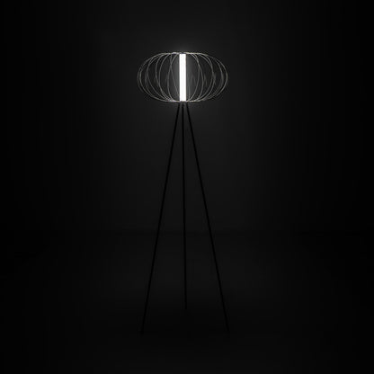 Lampada da terra in acciaio con paralume nero lucido 50x50x150h cm