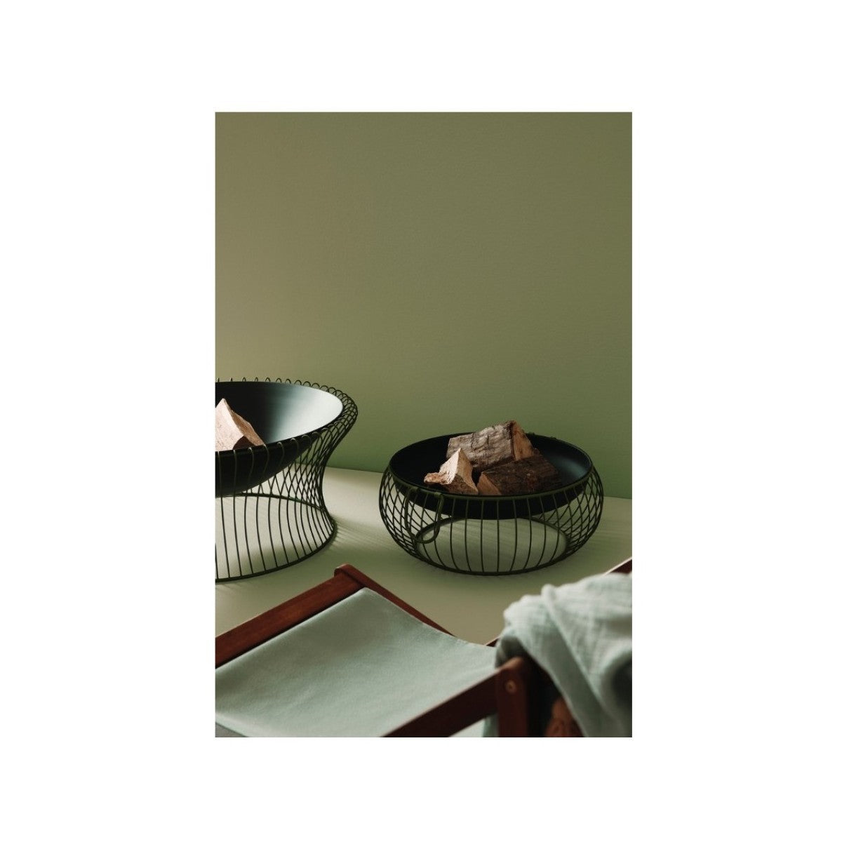 Brasier Maylis vert Bizzotto Ø57x22h en acier peint vert