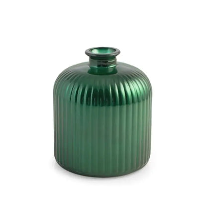 Vase RYC en verre recyclé strié, vert métallisé, 18 cm