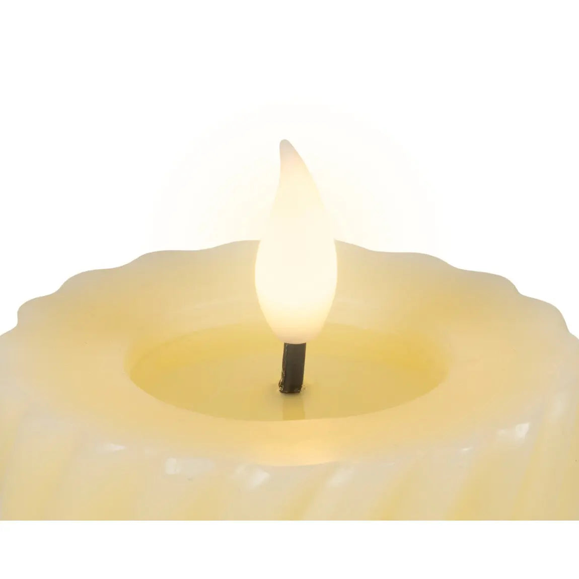 Candela in cera crema con LED Ø7,5 × H16 cm