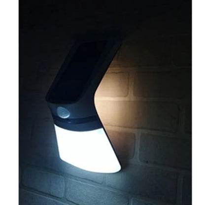 Projecteur LED d'applique murale d'extérieur alimenté par l'énergie solaire 2W